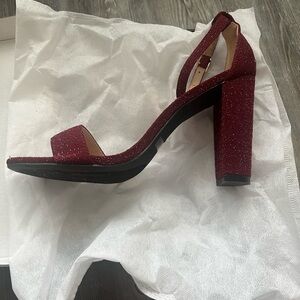 WINDSOR Burgundy Heels